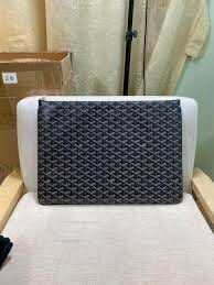 Customer photo review of Elegant Evening Clutch