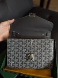 Customer photo review of Chypre Wallet