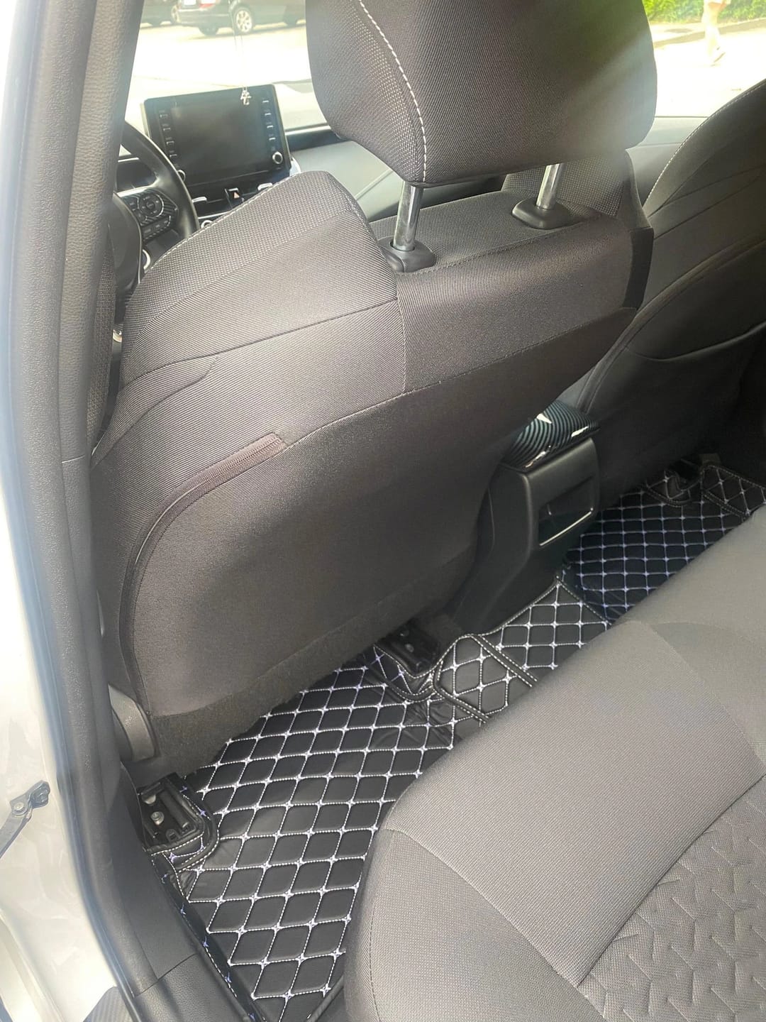 Customer photo review of MAßGESCHNEIDERTE - Premium Auto Fußmatten