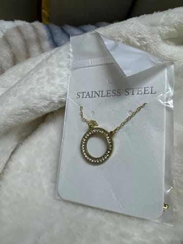 Customer photo review of LVE diamond  necklace