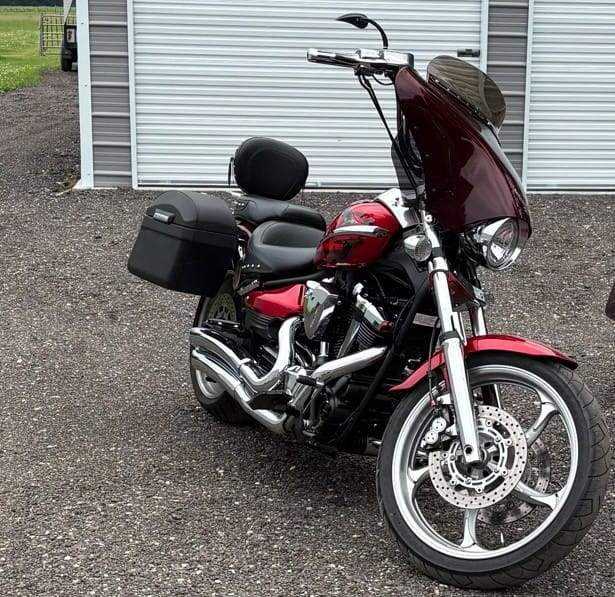 Customer photo review of 44L - Lamellar Stallion Extra Large Yamaha Raider Leather Covered Motorcycle Hard Saddlebags
