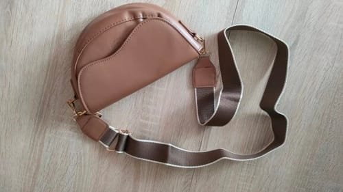 Customer photo review of Phoebe Vintage Handbag