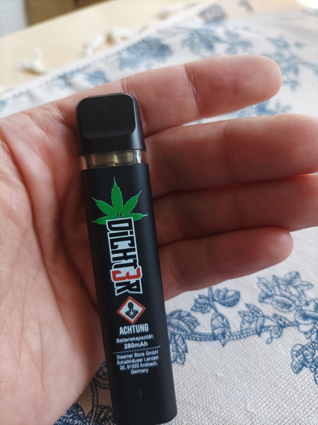 Customer photo review of DICHT3R - 96% H3 Blend  Vape - Haze-FFM (Doppelapfel)