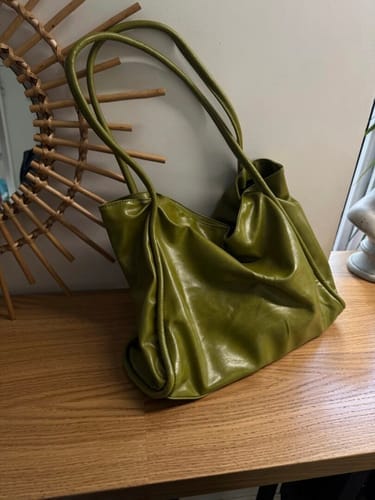 Customer photo review of Céleste Aura Tote