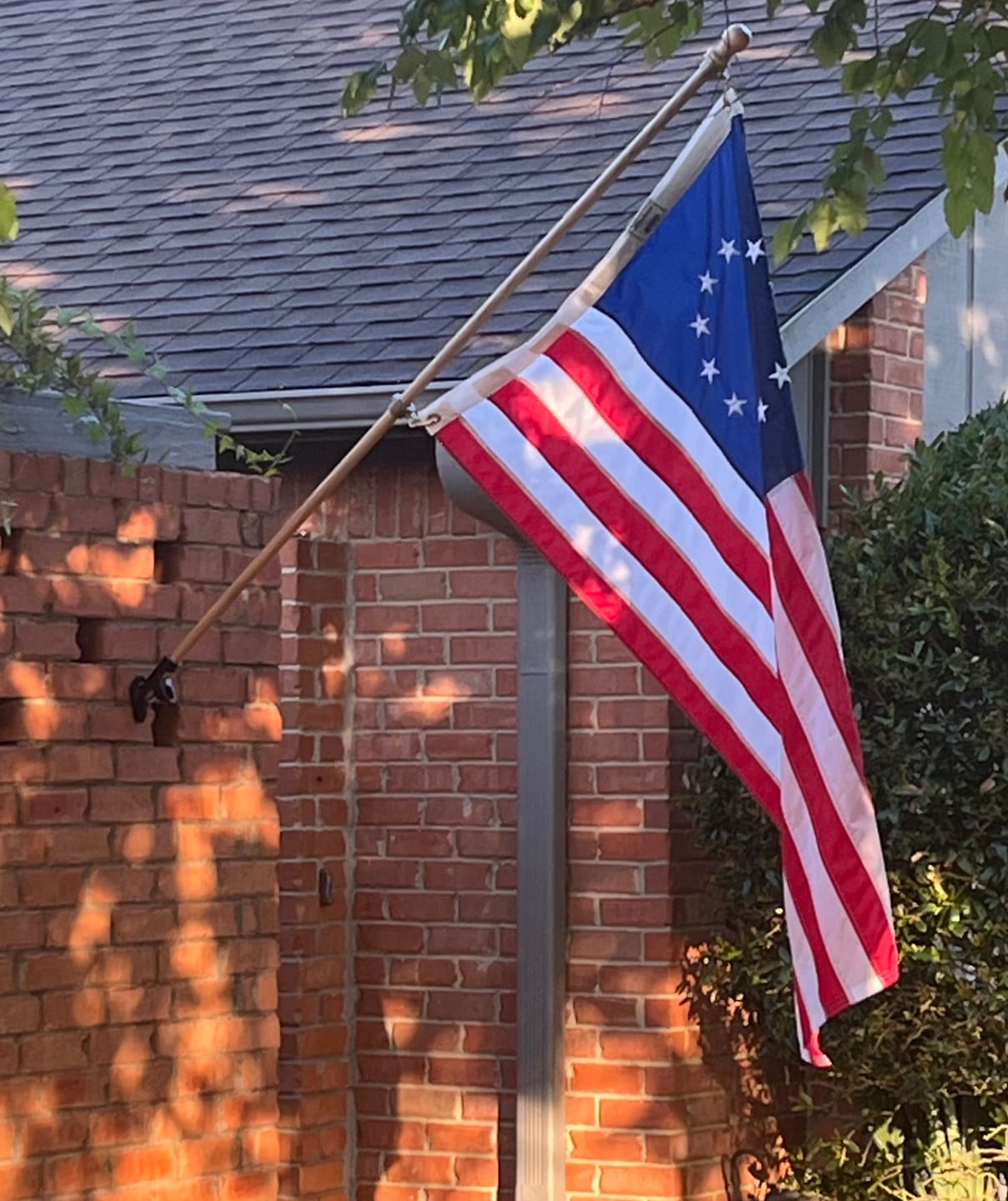 Customer photo review of 3' x 5' Betsy Ross Flag Set