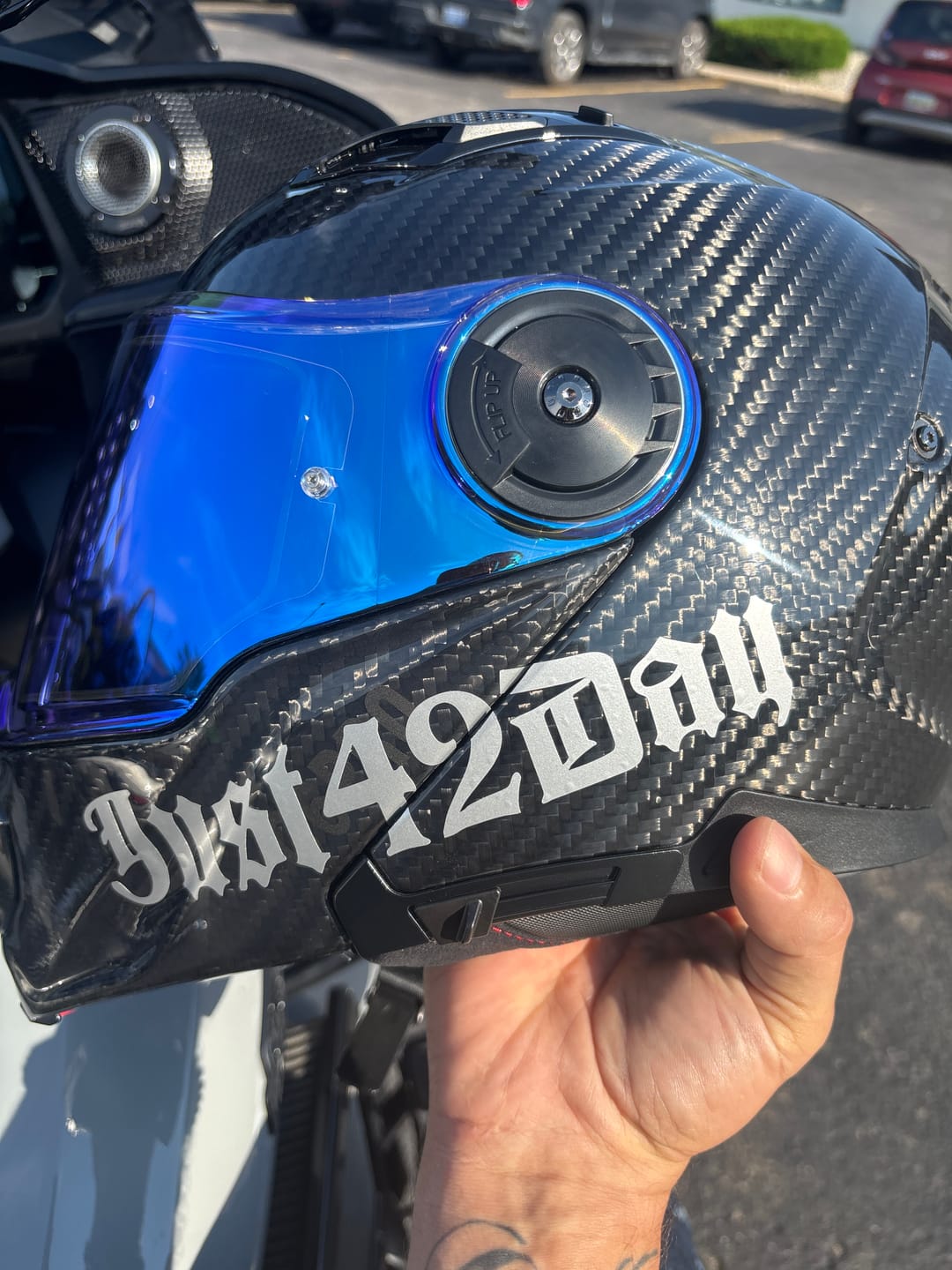 Customer photo review of D.O.T. & ECE Daytona C6 PRO- Grey Carbon Fiber