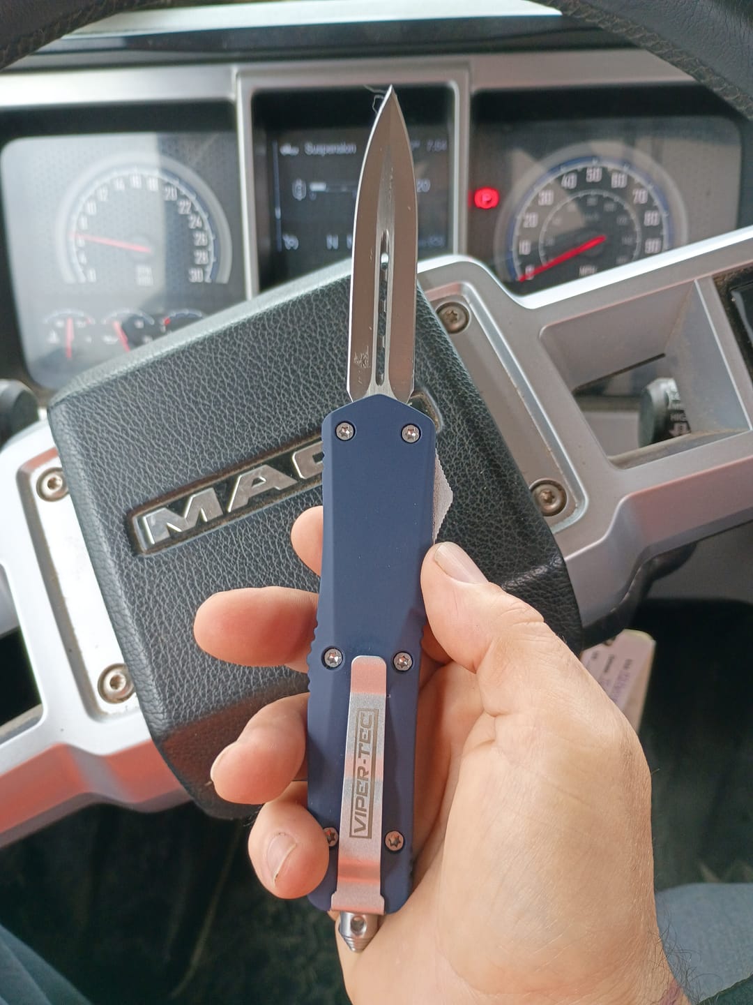 Customer photo review of Blue Ghost OTF Knife (Multiple Blade Styles Available)
