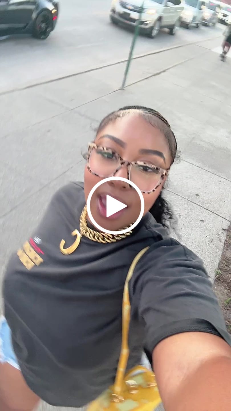 Customer video review of Heavy Hitter Cuban Initial (A-Z) Pendant Necklace (20mm)