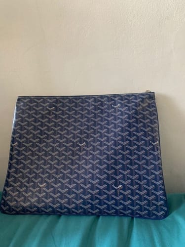 Customer photo review of Elegant Evening Clutch