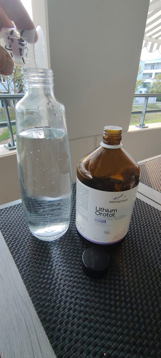 Customer photo review of Elementaal® Lithium Orotat | inkl. Dosierspritze, Messbecher & Pipette