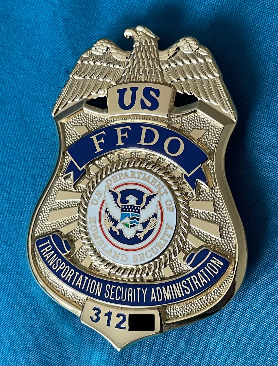Customer photo review of US TSA FFDO Federal Flight Deck Officer Wallet Badge Museum Quality