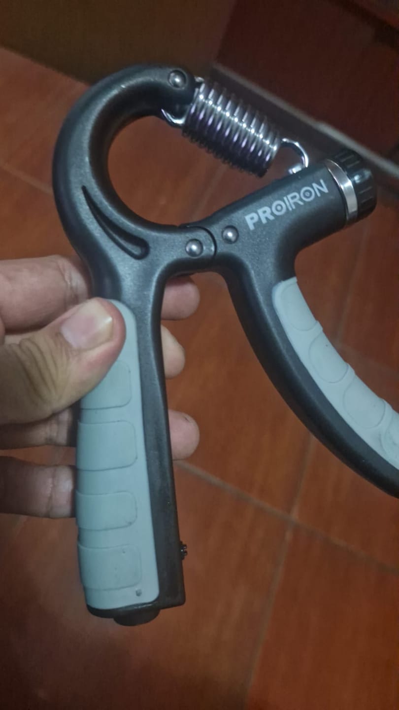 Customer photo review of Ejercitador de mano (Hand Grip) con pantalla digital