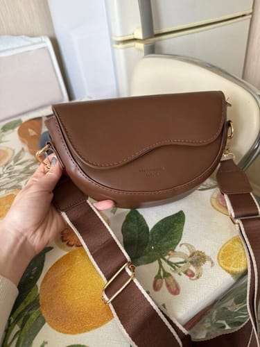 Customer photo review of Phoebe Vintage Handbag