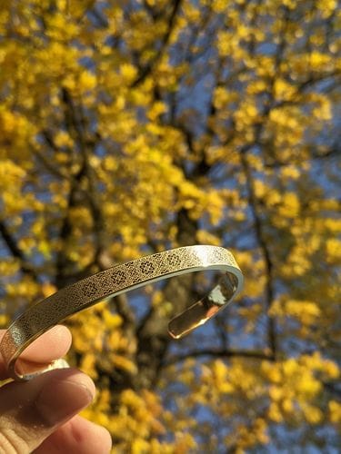 Customer photo review of Titāna rokassprādze "Nacionālā josta"