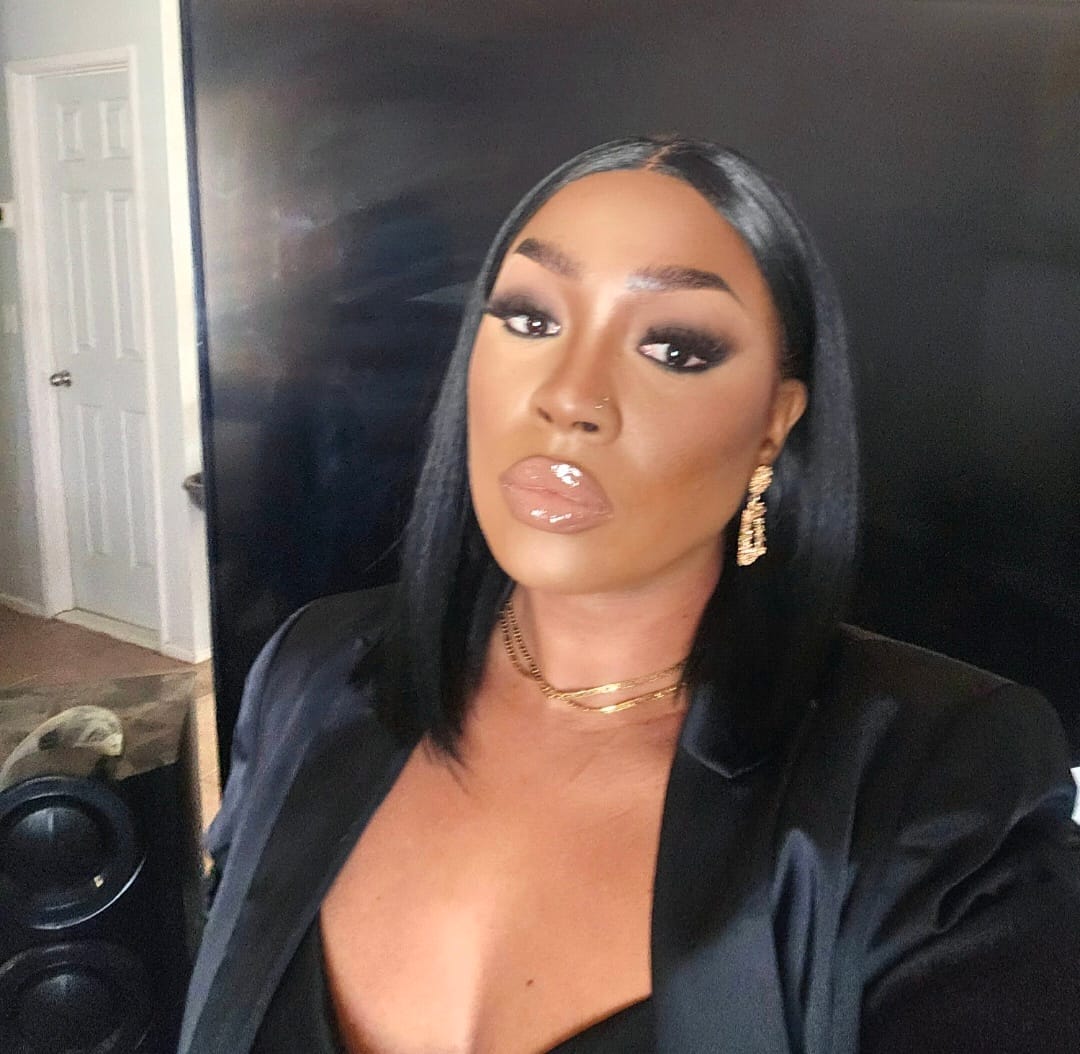 Customer photo review of Sensationnel Butta Lace HD 5" Deep Parting Lace Front Wig - BUTTA UNIT 22