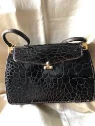 Customer photo review of Valley Purse