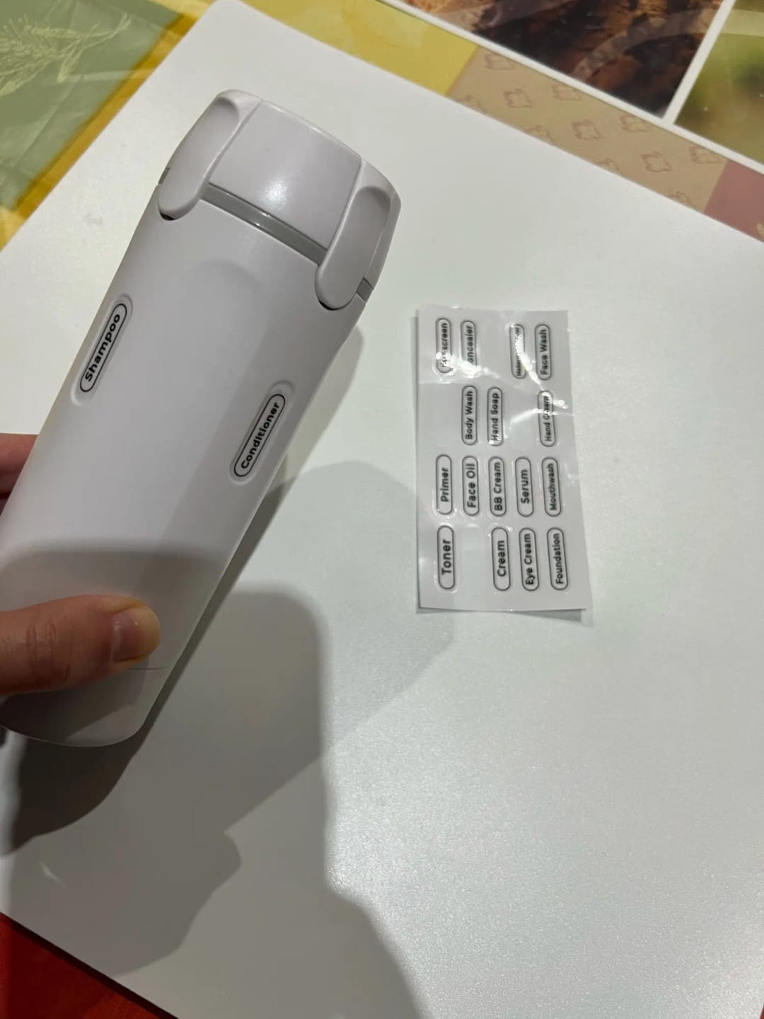 Customer photo review of Distributeur de voyage 4 en 1