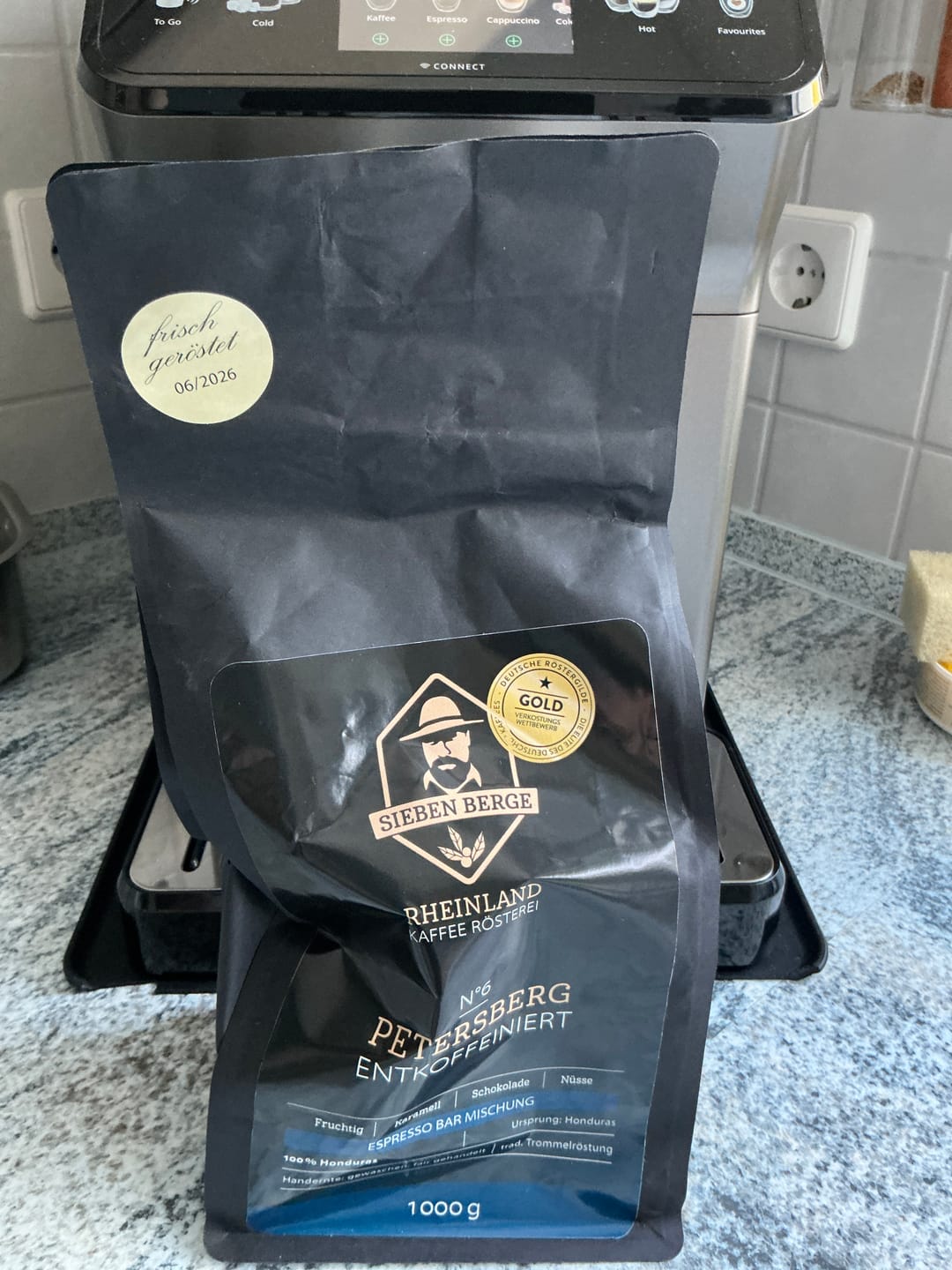 Customer photo review of N°6 Petersberg – Entkoffeinierter Genuss – Espresso Bar Mischung
