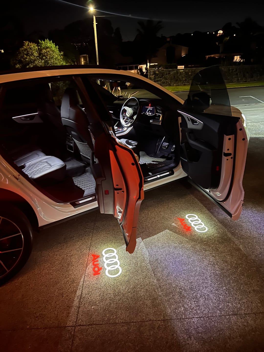 Customer photo review of AUDI DOOR LIGHTS