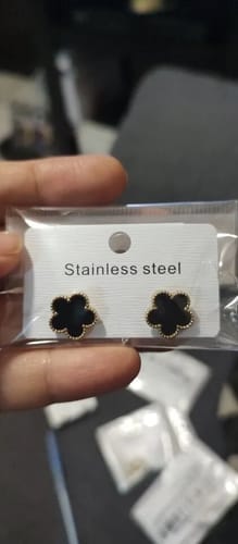 Customer photo review of Colour Clover Diamond Pendant Necklace