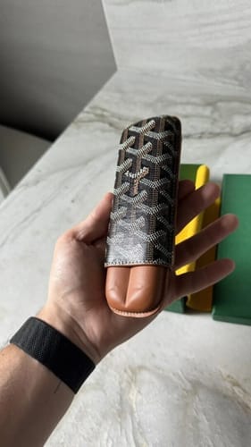 Customer photo review of Churchill Cigar Case