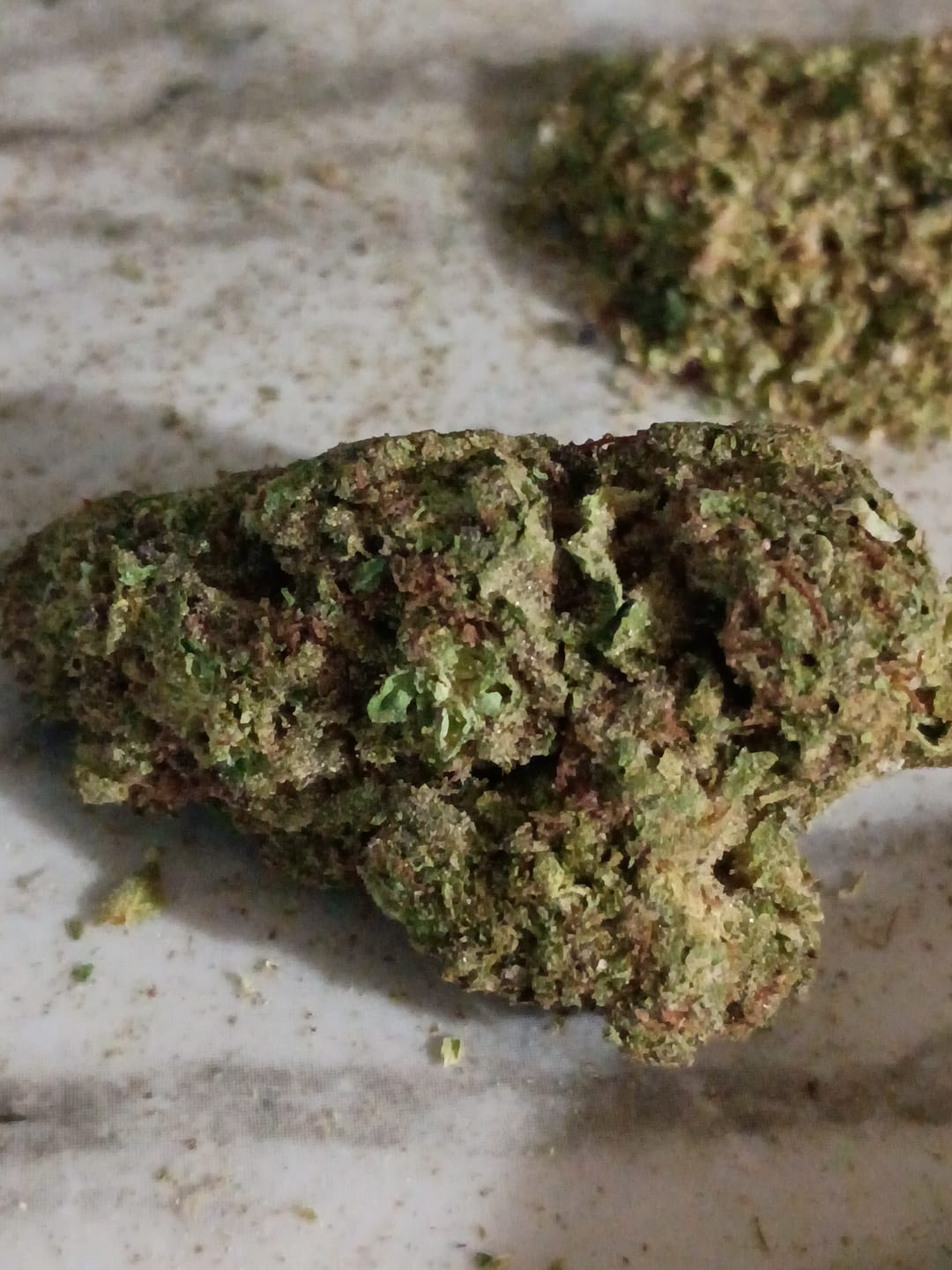 Customer photo review of Candy Cartel Light Assist THCA