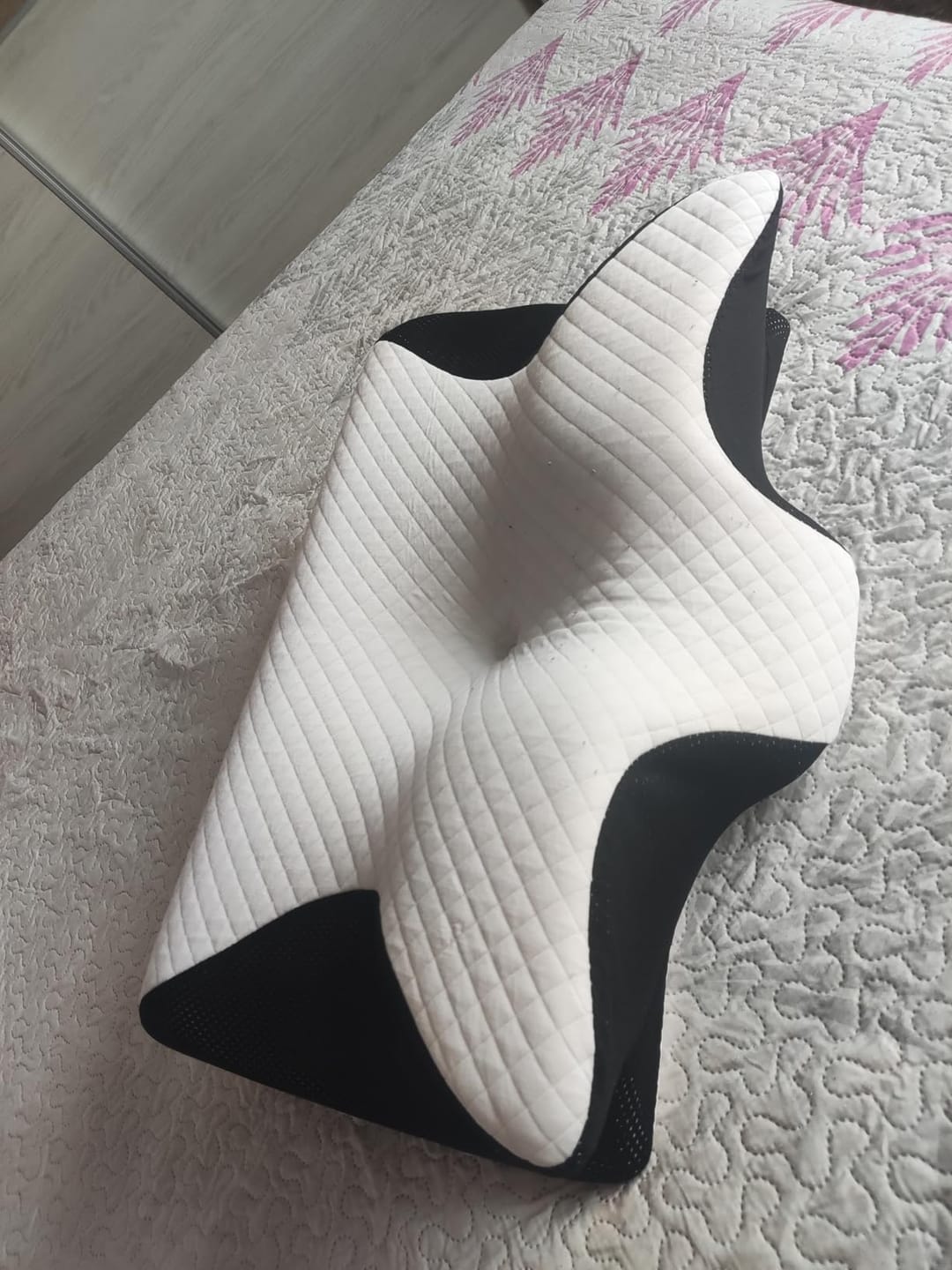 Customer photo review of SomaiaSleep™ Almohada Cervical + Funda Gratis
