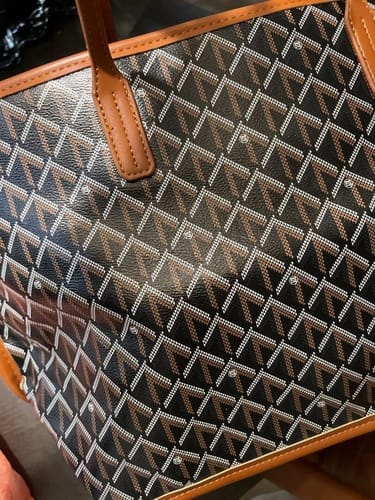 Customer photo review of Bellechasse Biaude PM Bag