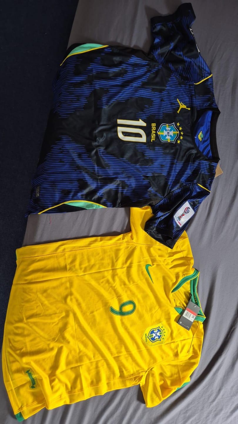 Customer photo review of Ronaldo Nazario #9 Brazil 2006 World Cup Jersey Trikot