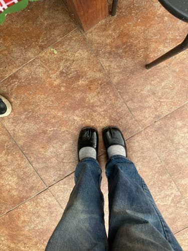 Customer photo review of Tabi loafers