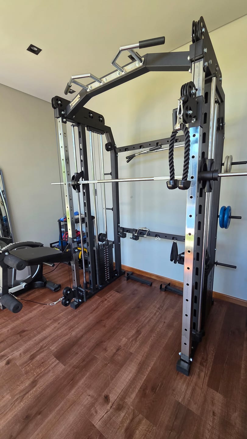 Customer photo review of Multi Crossover Smith Com Rack Integrado + Barra Guiada