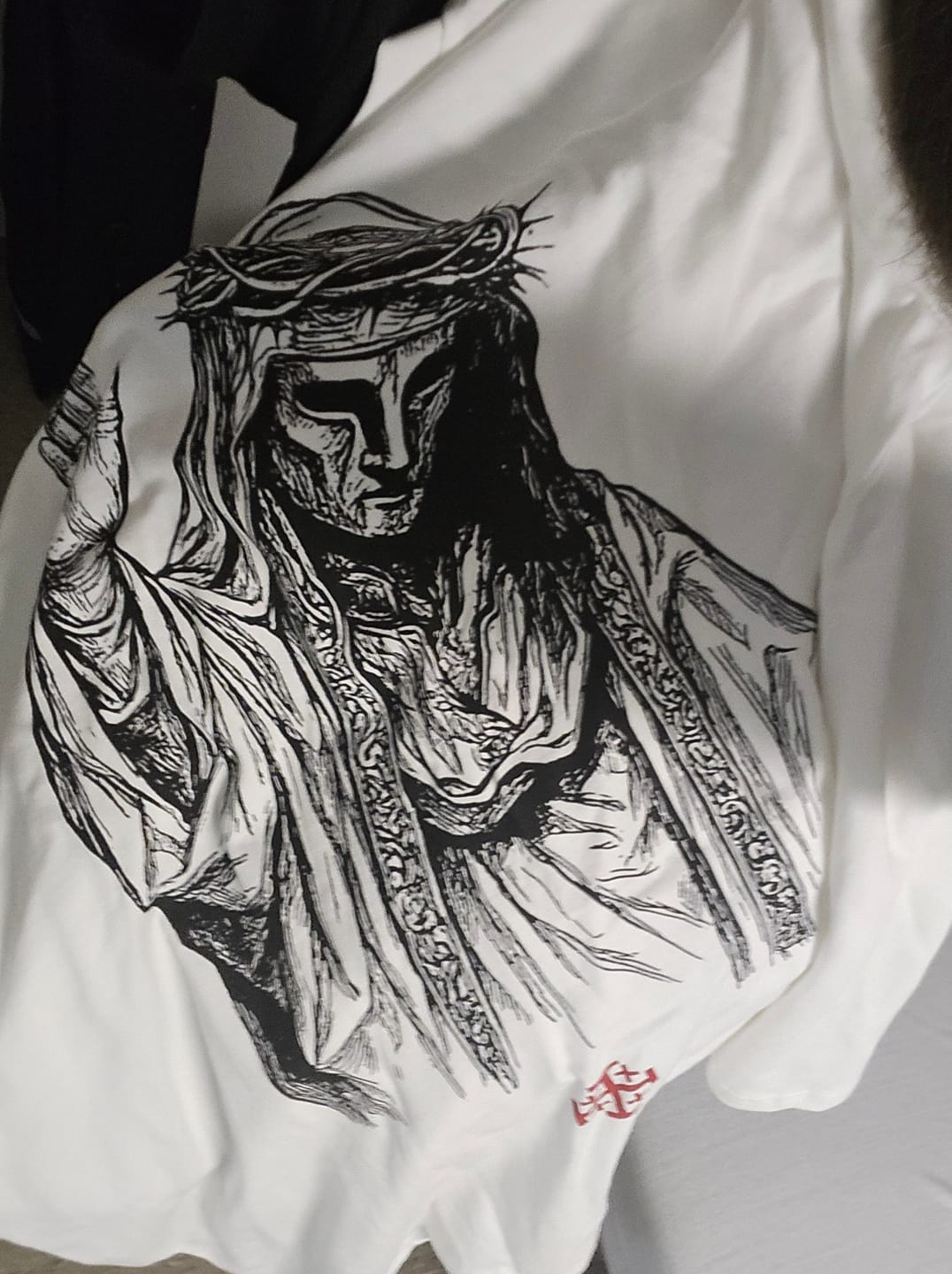 Customer photo review of DEUS VULT | Premium T-Shirt