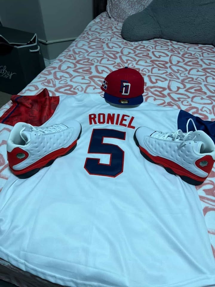 Customer photo review of Dominican Republic Heritage Custom Baseball Jersey