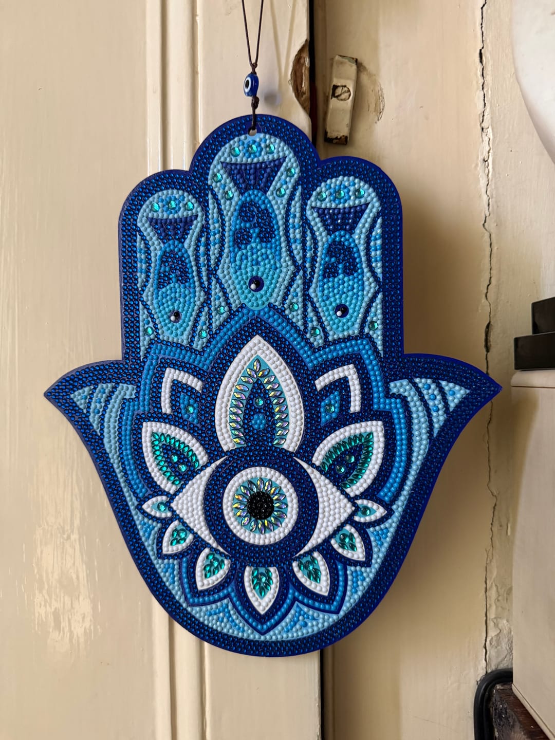 Customer photo review of Crystal Art Wooden Hanging Decoration Hamsa Hand Kit