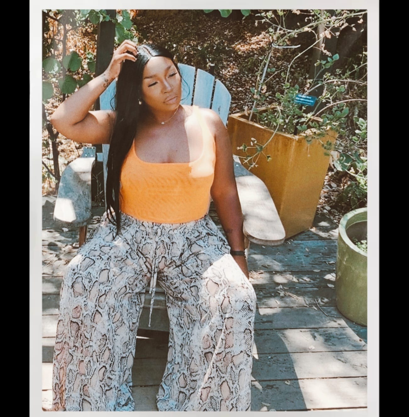 Customer photo review of Outre Perfect Hairline Nueblend Human Hair Blend Glueless Flex-Lace 13x6 Lace Frontal Wig - HHB-STRAIGHT 40"