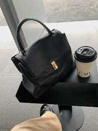 Customer photo review of Valley Purse