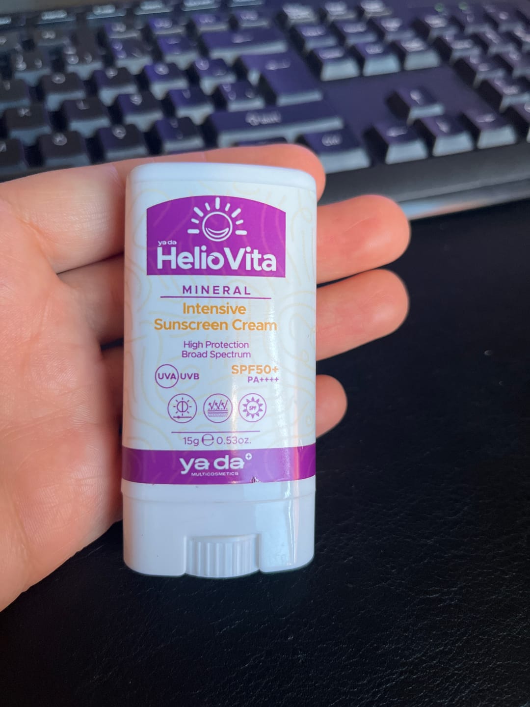 Customer photo review of HelioVita %100 Mineral Güneşten Koruyucu Yoğunlaştırılmış Krem (15 g)
