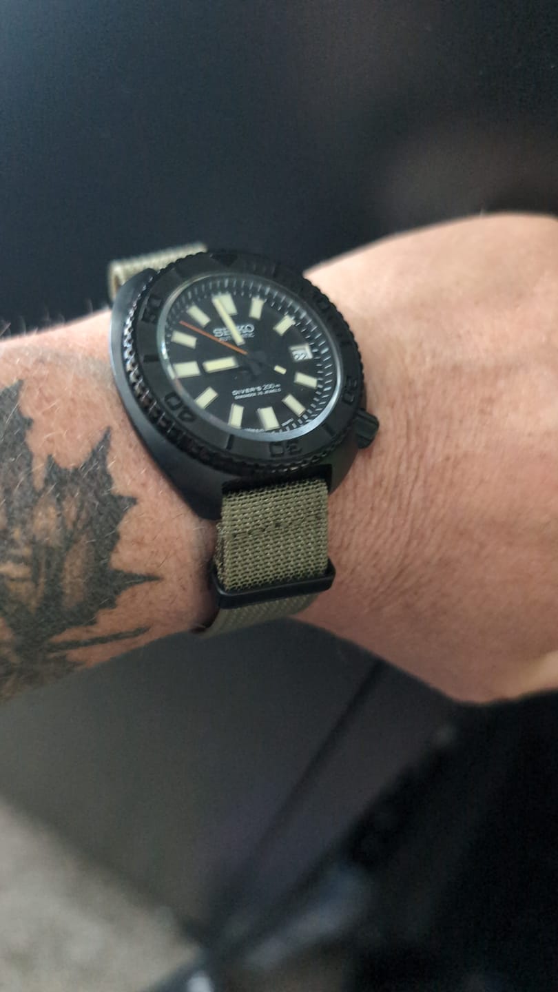 Customer photo review of Ribbed Mako FN - Army Green