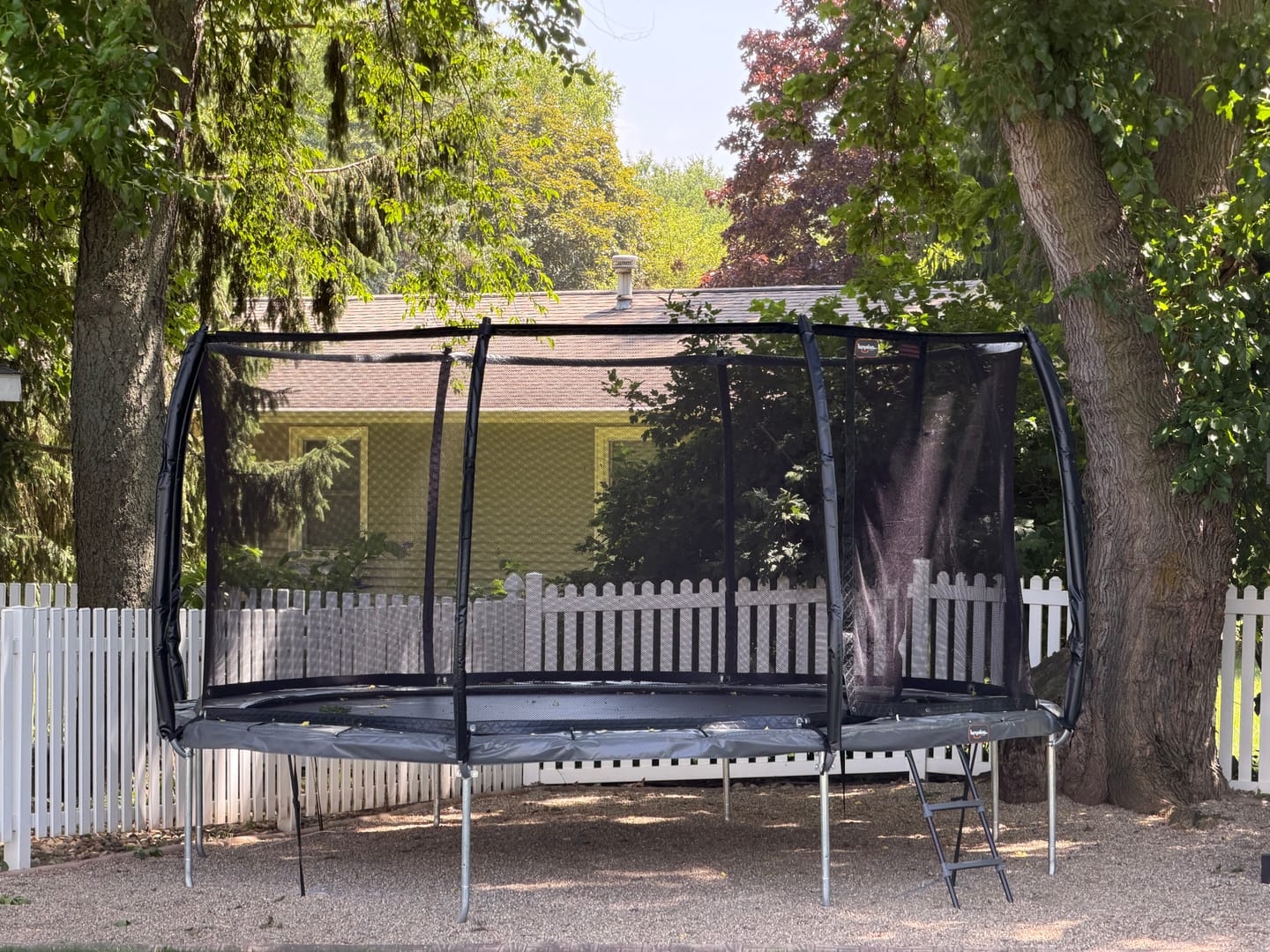 Customer photo review of 15' Trampoline Round Pro-Line Avyna Above Ground With Enclosure