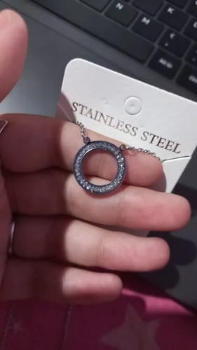 Customer photo review of LVE diamond  necklace
