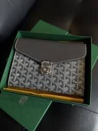 Customer photo review of Chypre Wallet
