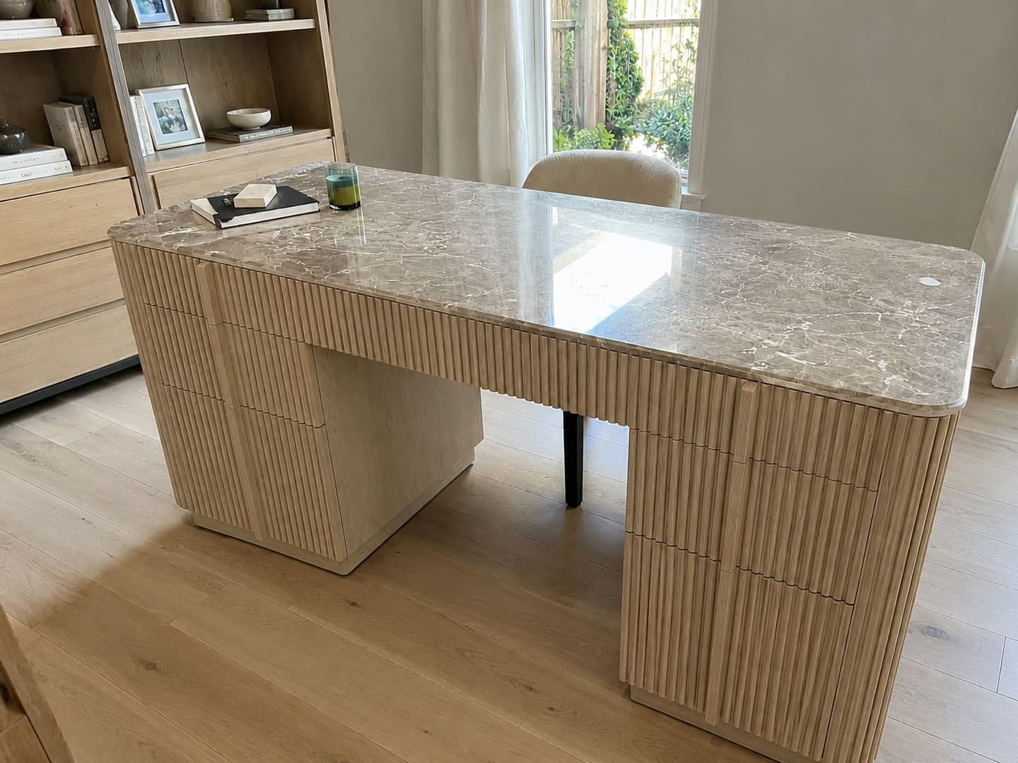 Customer photo review of Ethenra Emperador 7-Drawer Desk