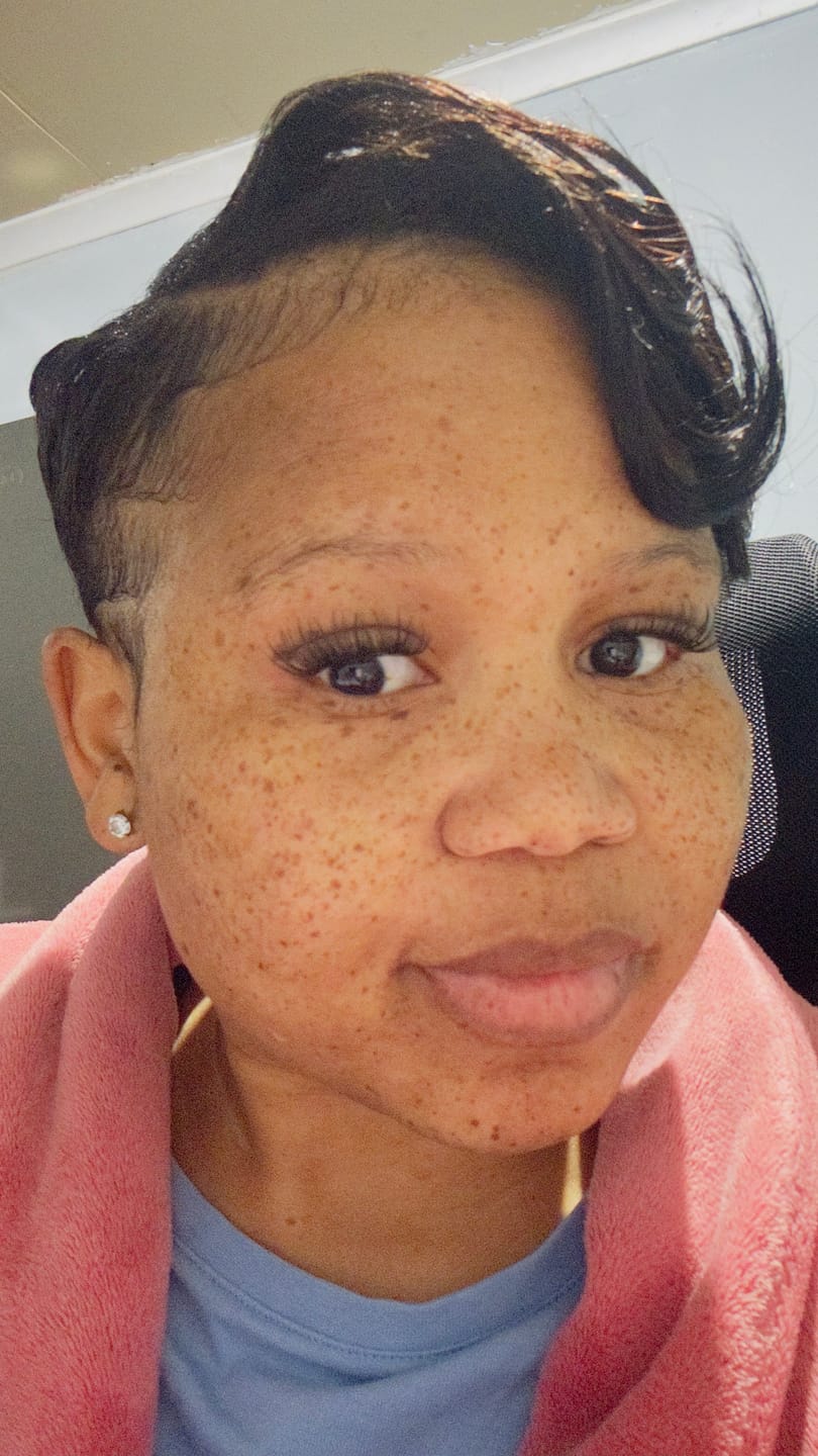 Customer photo review of Crown Lash Kit