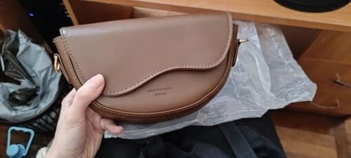 Customer photo review of Phoebe Vintage Handbag