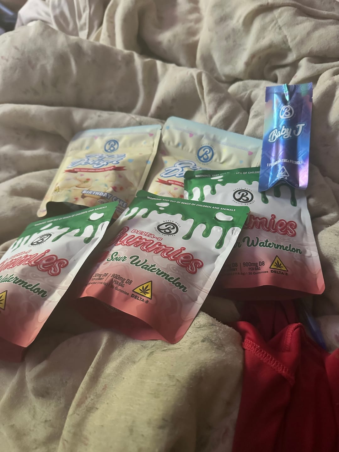 Customer photo review of GUMMIES - SOUR BLUE RASPBERRY