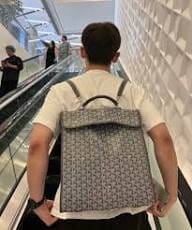 Customer photo review of Montclair Urban Pack
