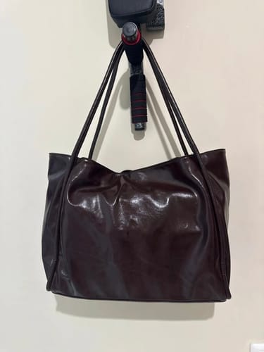 Customer photo review of Céleste Aura Tote