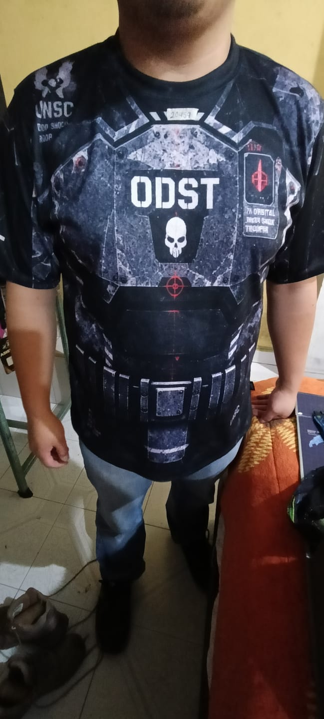 Customer photo review of Playera Full Print ODST Shadow