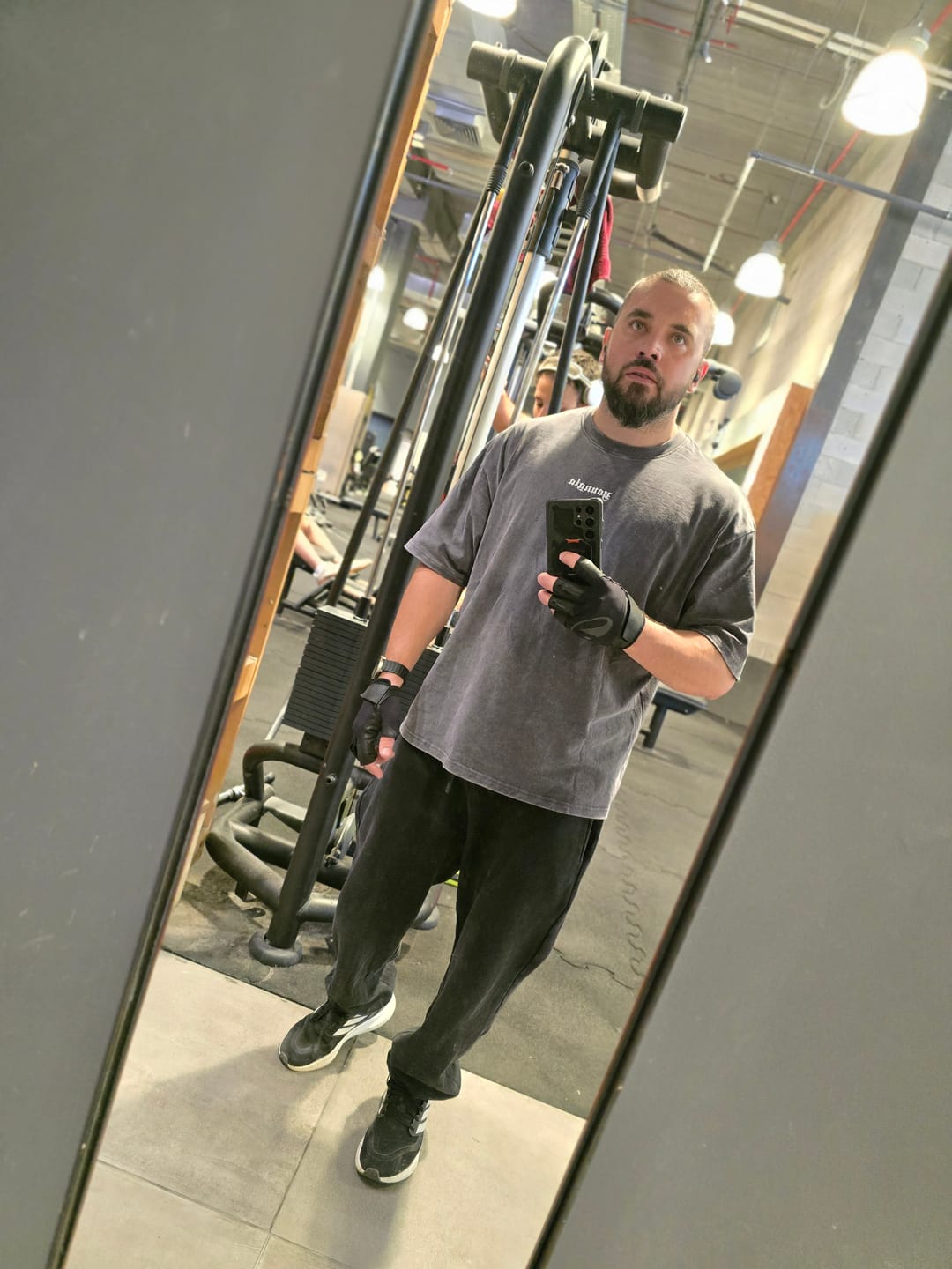 Customer photo review of 4293 - Core Relaxed Tees