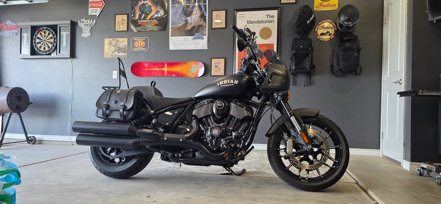 Customer photo review of 25L - SpiritBlade Medium Indian Chief Leather Motorcycle Saddlebags